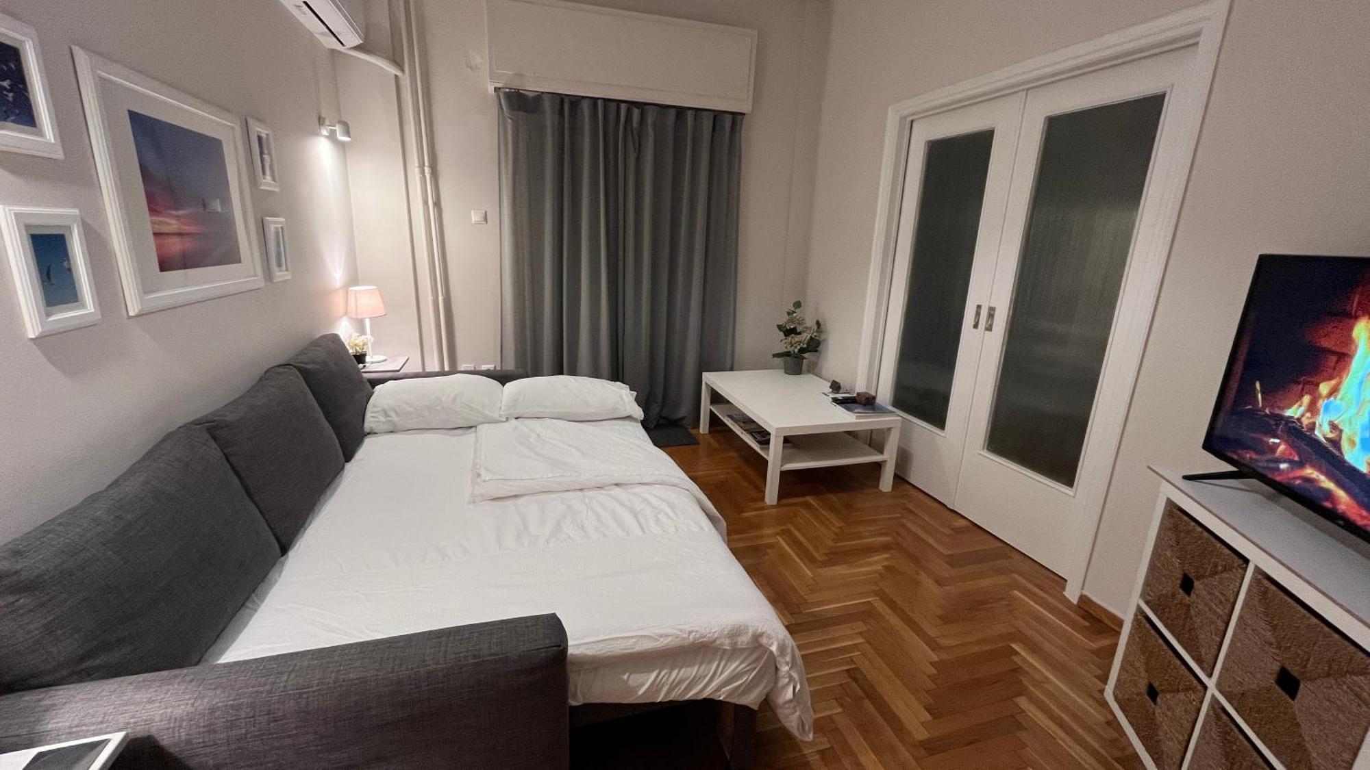 4 Newly Renovated Charming Apartments Steps From Panormou Metro Station Atena Cameră foto